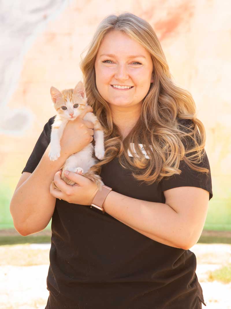 Image of Amy Schunn, DVM