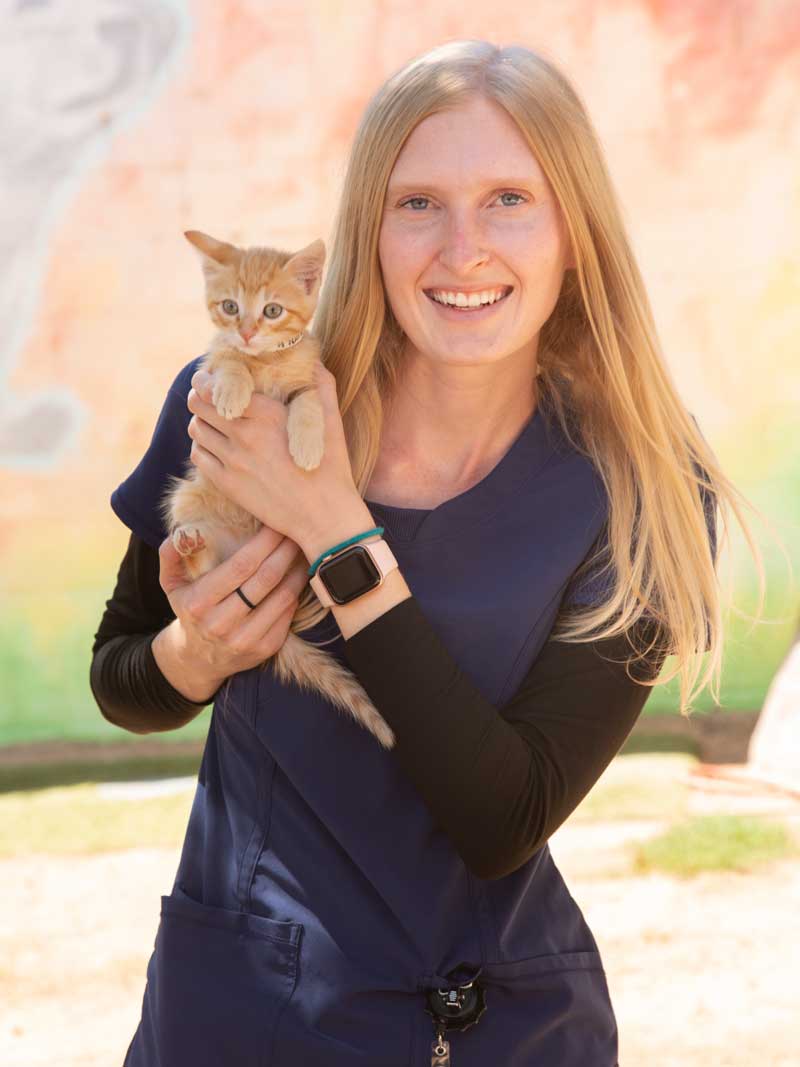 Image of Danielle Wiggs, DVM